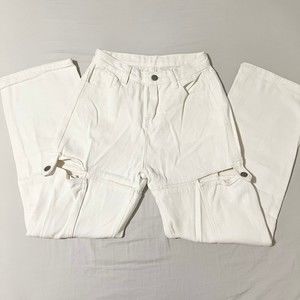 Baggy cargo pants with cutout